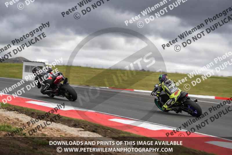 cadwell no limits trackday;cadwell park;cadwell park photographs;cadwell trackday photographs;enduro digital images;event digital images;eventdigitalimages;navarra;no limits trackdays;peter wileman photography;racing digital images;trackday digital images;trackday photos